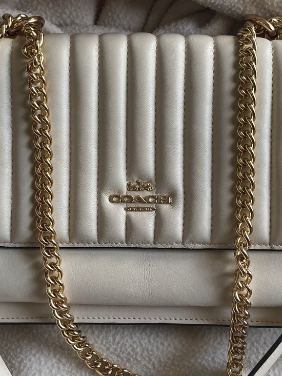 Coach Handbags - Coach Klare Crossbody with Linear Quilting.